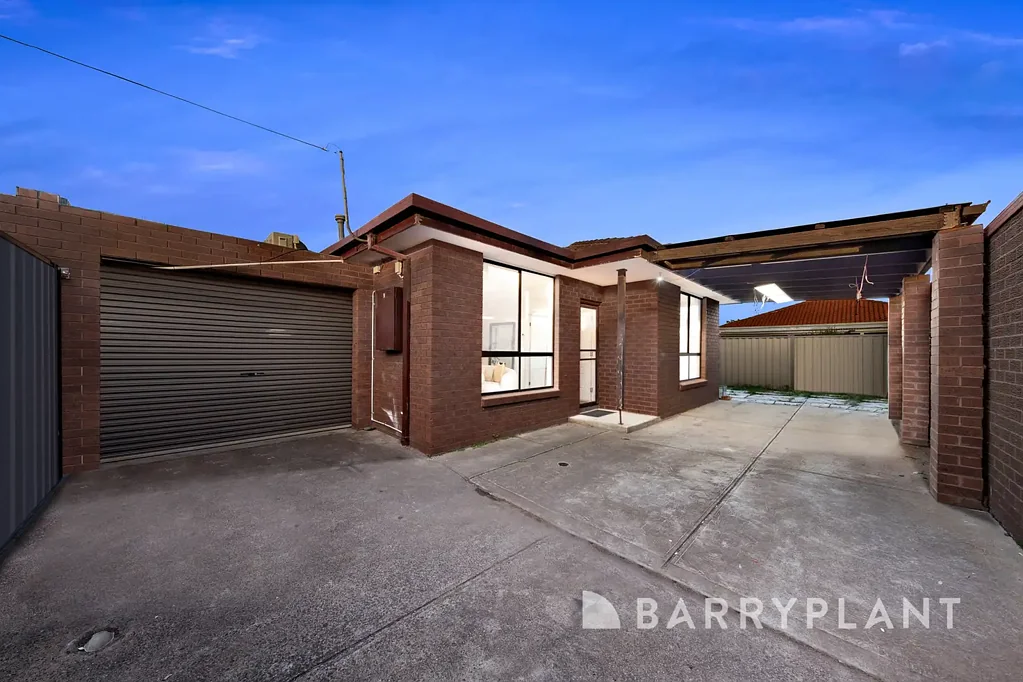 2/9 Entally Drive, Albanvale, VIC 3021