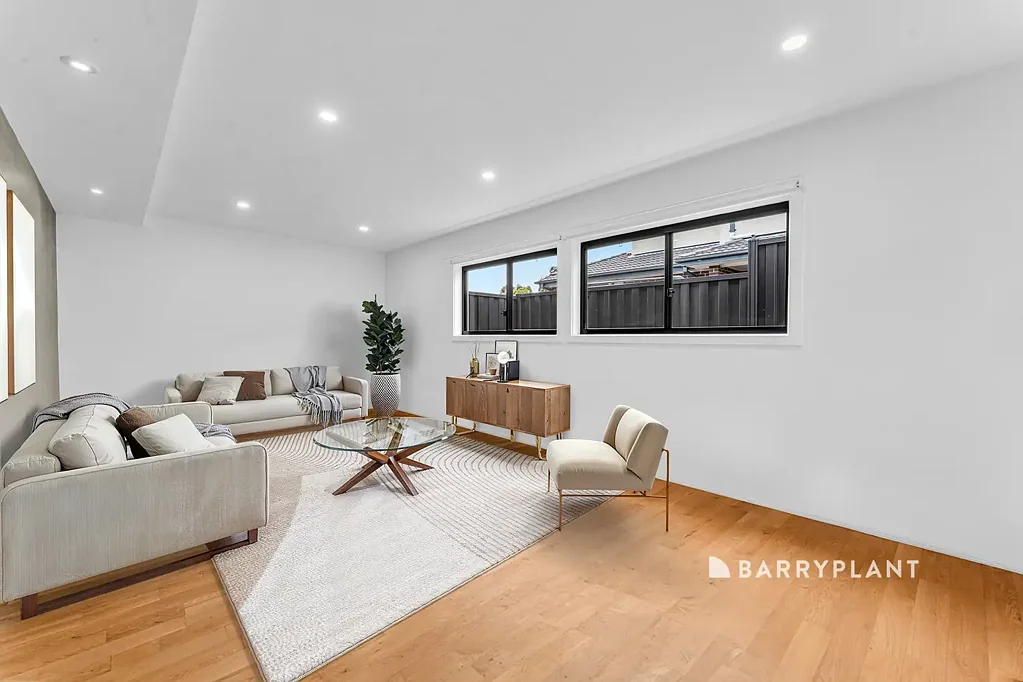 Doveton 3房 隆重推出位于 Doveton 黄金地段的宽敞家庭住宅！ Proudly Presenting a Spacious Family Home with Two Living Areas in Prime Doveton!