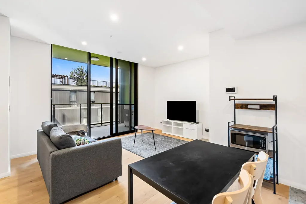 Fantastic Furnished Apartment In Great Location