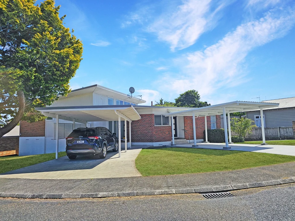 Onehunga - 3 bedroom