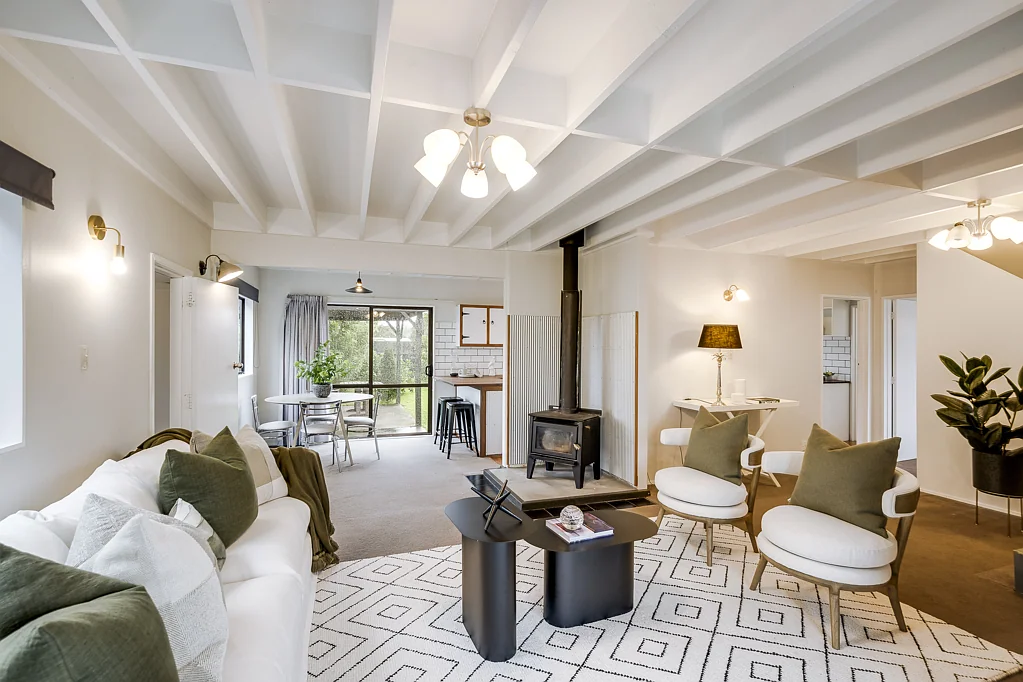 Greenmeadows 3部屋 Exceptional family living - well located