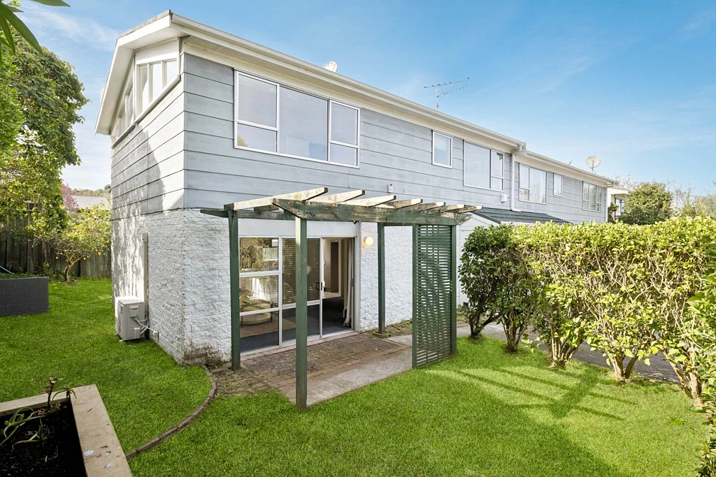 Onehunga 3 Slaapkamer Big Space. Smart Buy. Prime Onehunga.