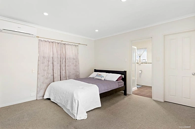 Pleasant home in zone for good schools