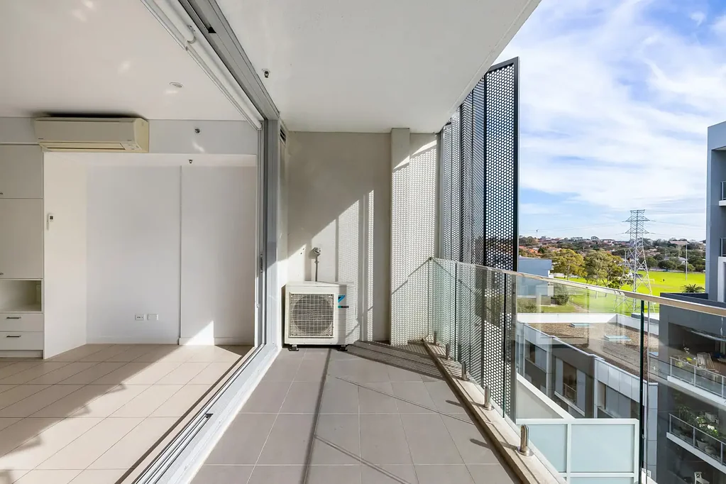 Canterbury 1Kwarto Superb first-home opportunity in lifestyle locale