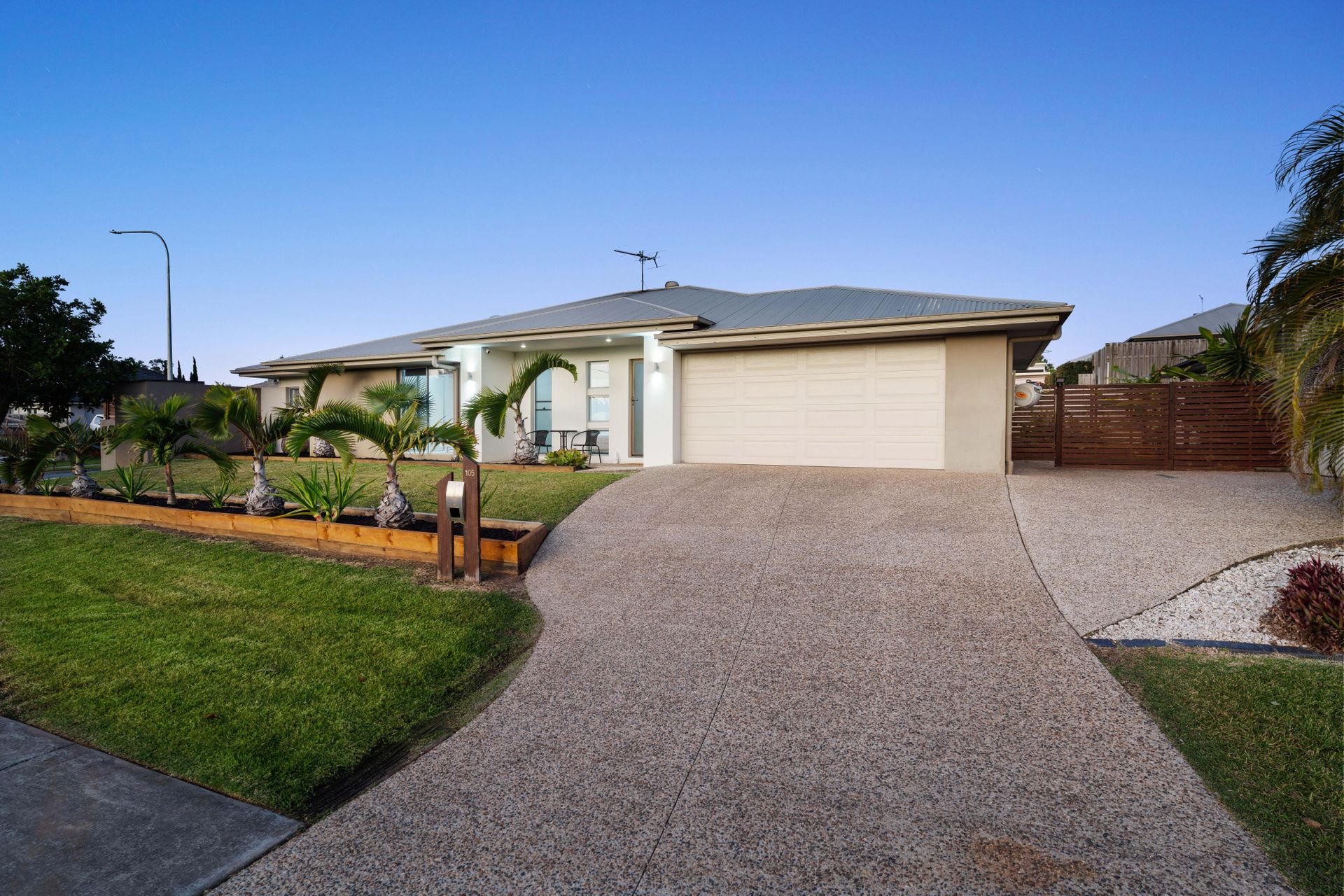 105 KINROSS RD, THORNLANDS QLD 4164, 0 habitaciones, 0 baños, House