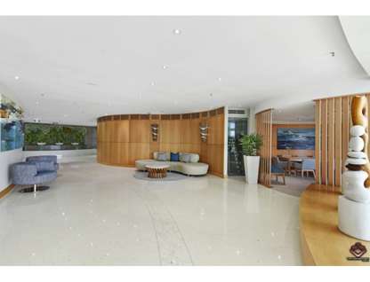 ID:21140783/ 326 Marine Parade, Labrador, QLD 4215, 2 Bedrooms, 2 Bathrooms, Apartment
