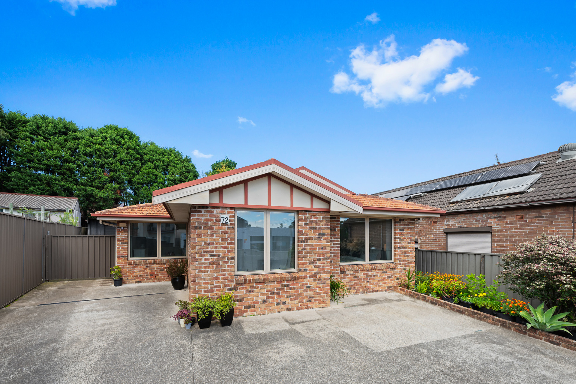 72 CANTERBURY RD, HURLSTONE PARK NSW 2193, 0房, 0浴, House