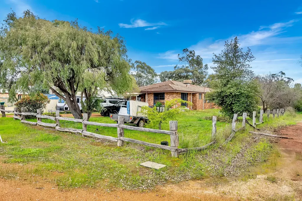 7 Roberts Road, Ranford, WA 6390