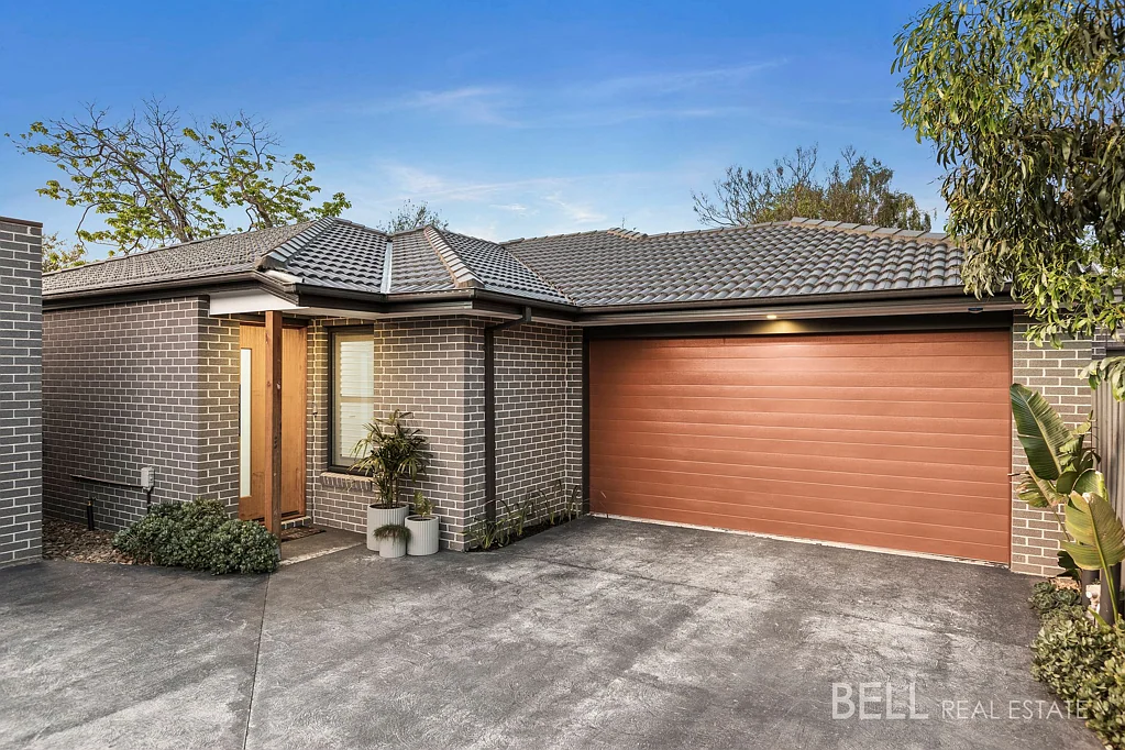 2/17 Birkenhead Drive, Kilsyth, VIC 3137