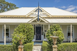 49 Tasman Road, Grove