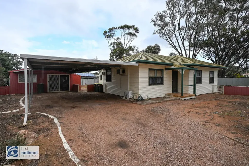 Port Augusta 3침실 Great First Home or Smart Investment Opportunity