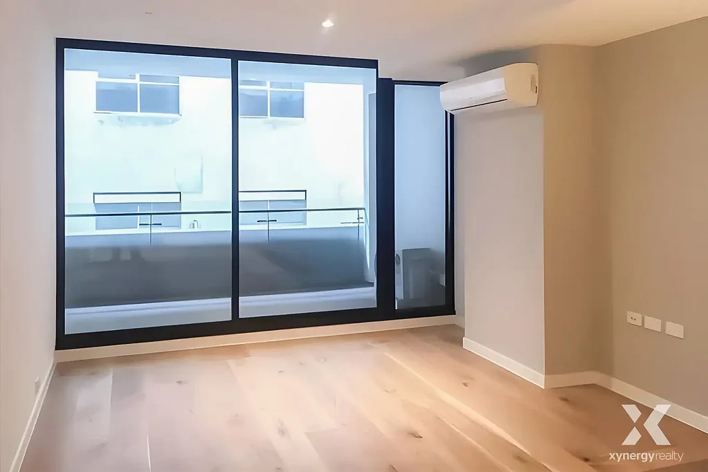 Modern 2-Bedroom Apartment in the Heart of Melbourne