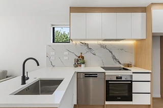 79 Sunnybrae Road, Hillcrest, North Shore City