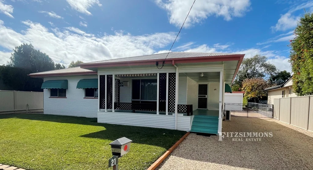 21 Curtis Street, Dalby, QLD 4405