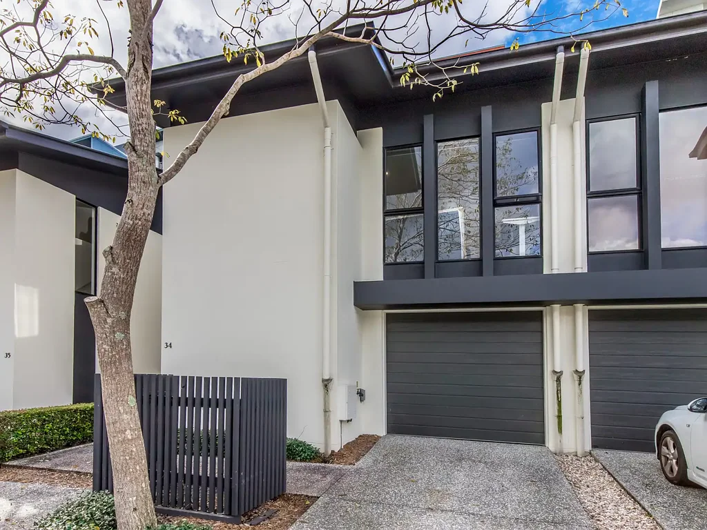 Robina 3房  Excellent Value Townhouse in a Prime Lifestyle Location