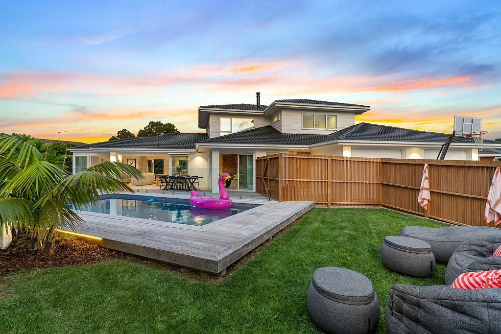 27 Maygrove Drive, Orewa, Rodney, Auckland