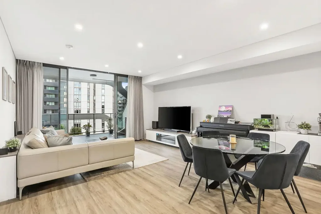 Modern two Bedroom Apartment