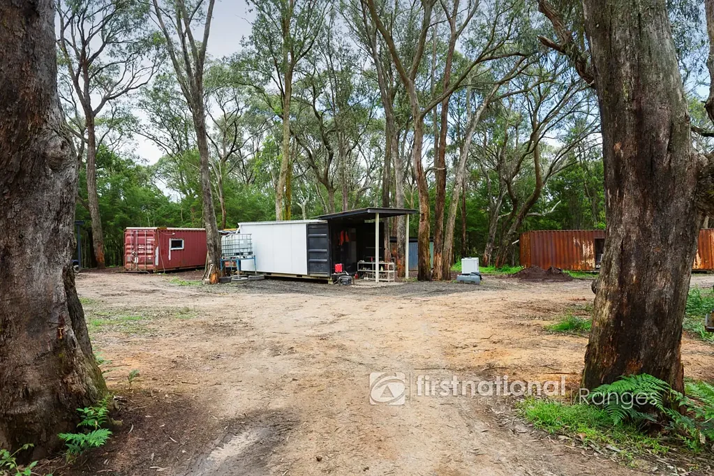 Cockatoo lightly treed 30 acres 私人车道 自然环境 原生野生动物 私人度假胜地 丛林小径 4WD 自行车冒险 Privacy Assured on this 30 Acres of Land!