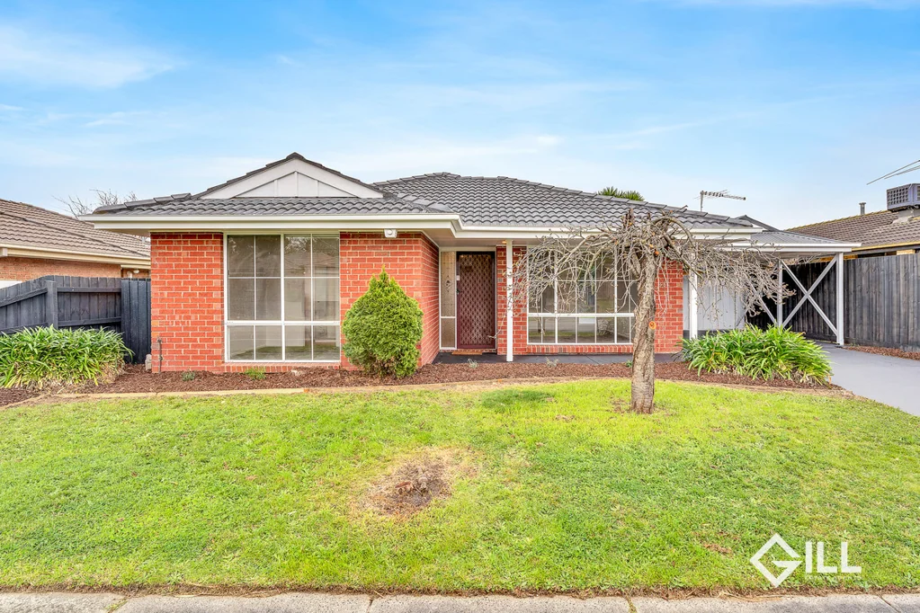 11 Michelle Drive, Berwick, VIC 3806