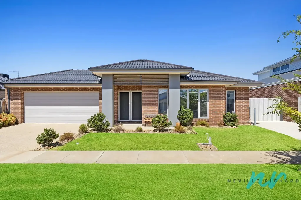 20 Port Deakin Street, St Leonards, VIC 3223