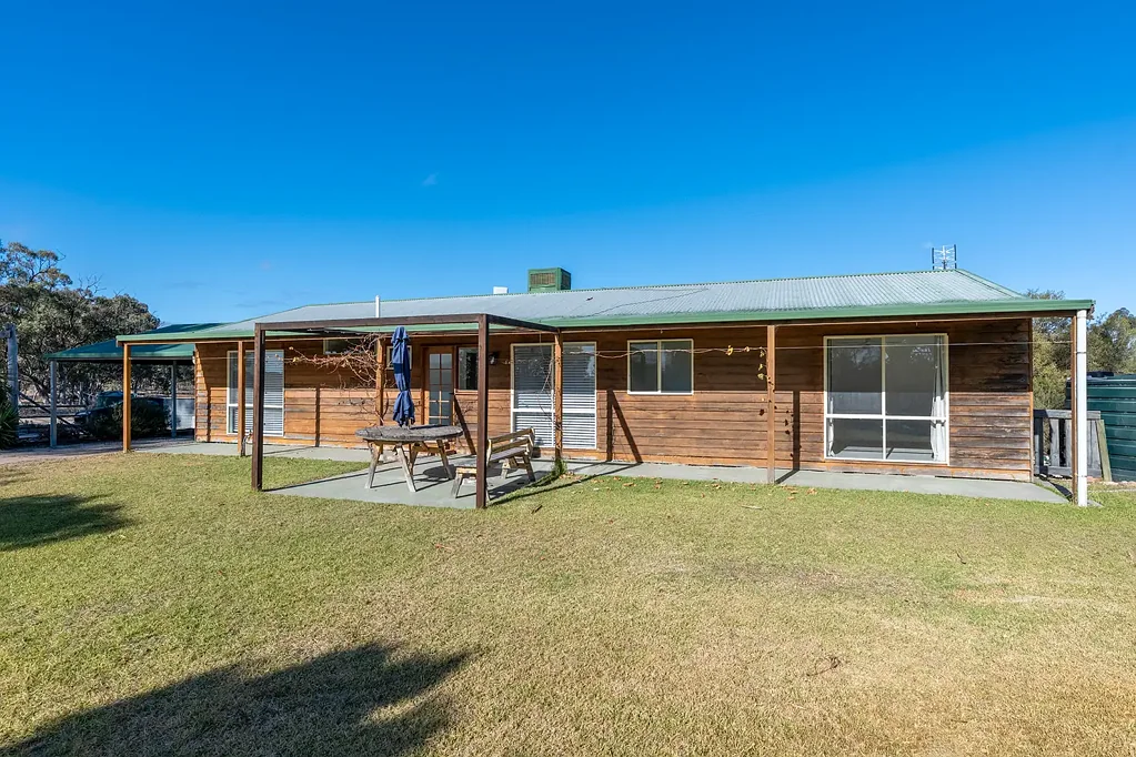30 Ey Road, Dimboola, VIC 3414