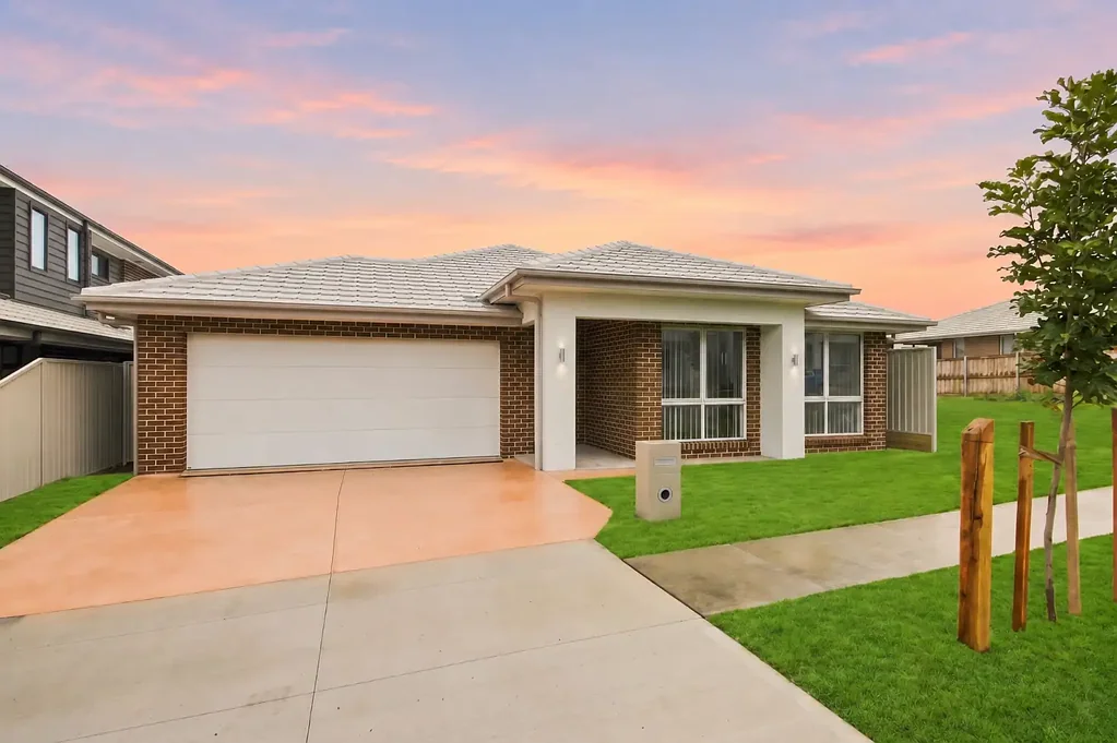 Menangle Park 4Phòng ngủ BRAND NEW BUILD, PRIME LOCATION!