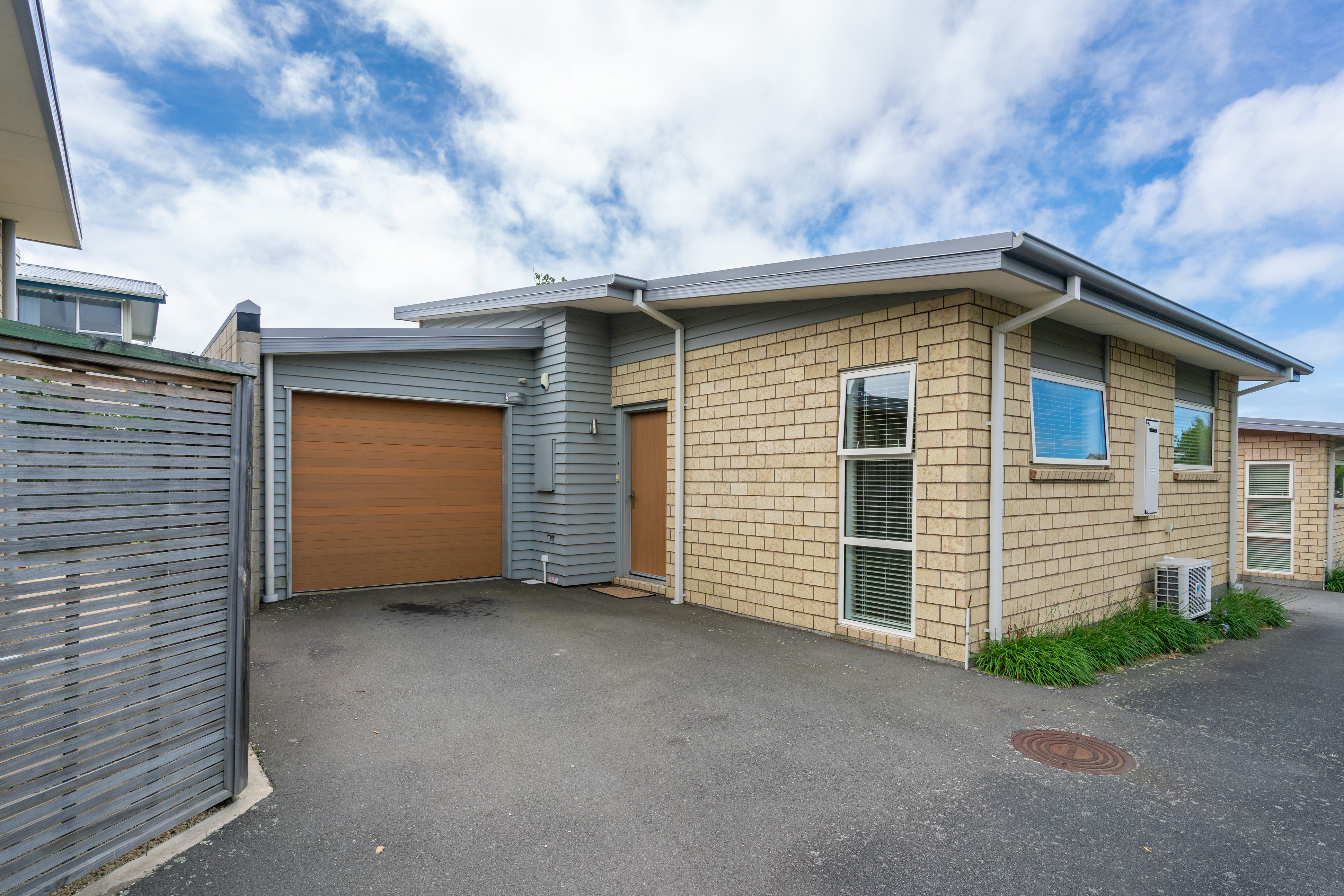 3/43 Main Road, Redcliffs, Christchurch, 2 rūma, 1 rūma horoi