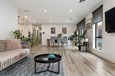 ਰਹਿਣ ਵਾਲਾ ਕਮਰਾ - 32 Grainger Parade, Lucas, VIC 3350