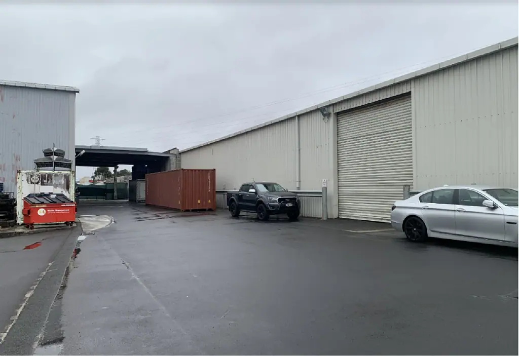 Onehunga Industrial w/ Container Drop 665sqm - Onehunga