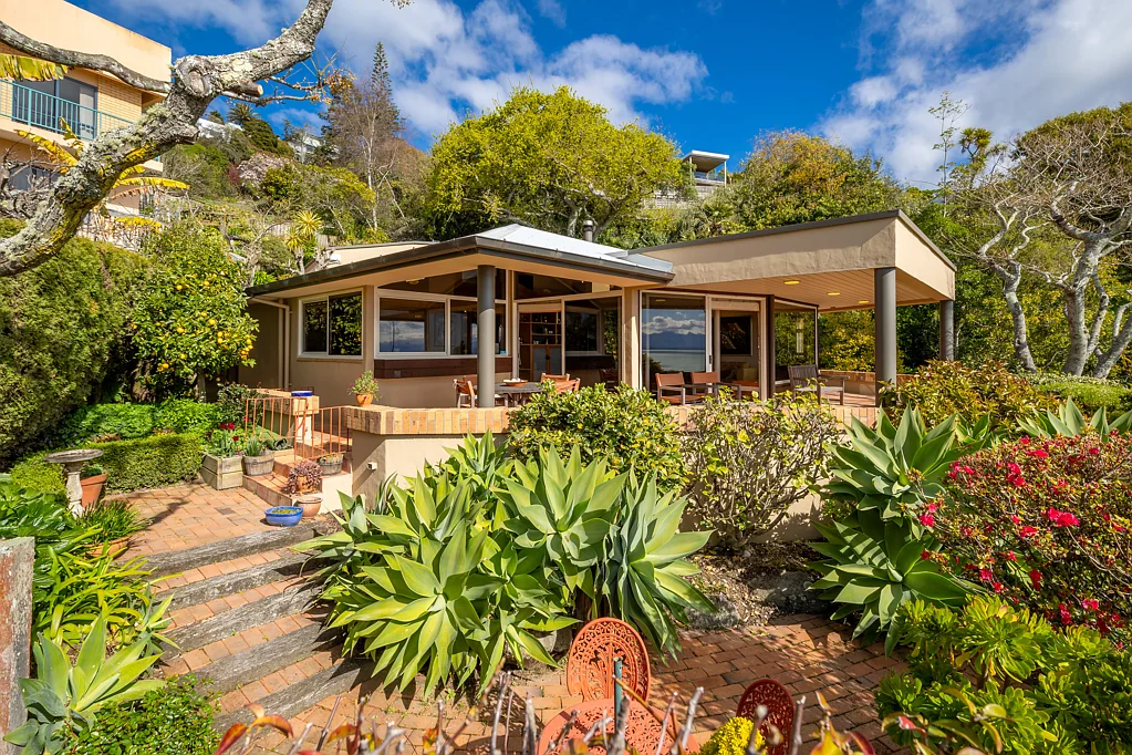 54 The Cliffs, Britannia Heights, Nelson