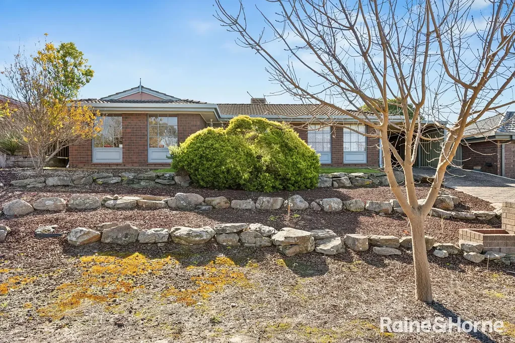 Morphett Vale 3બેડરૂમ A Fantastic First Step Into Home Ownership!