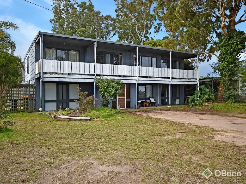Paynesville 5 Bedroom Double the Potential on Newlands Drive