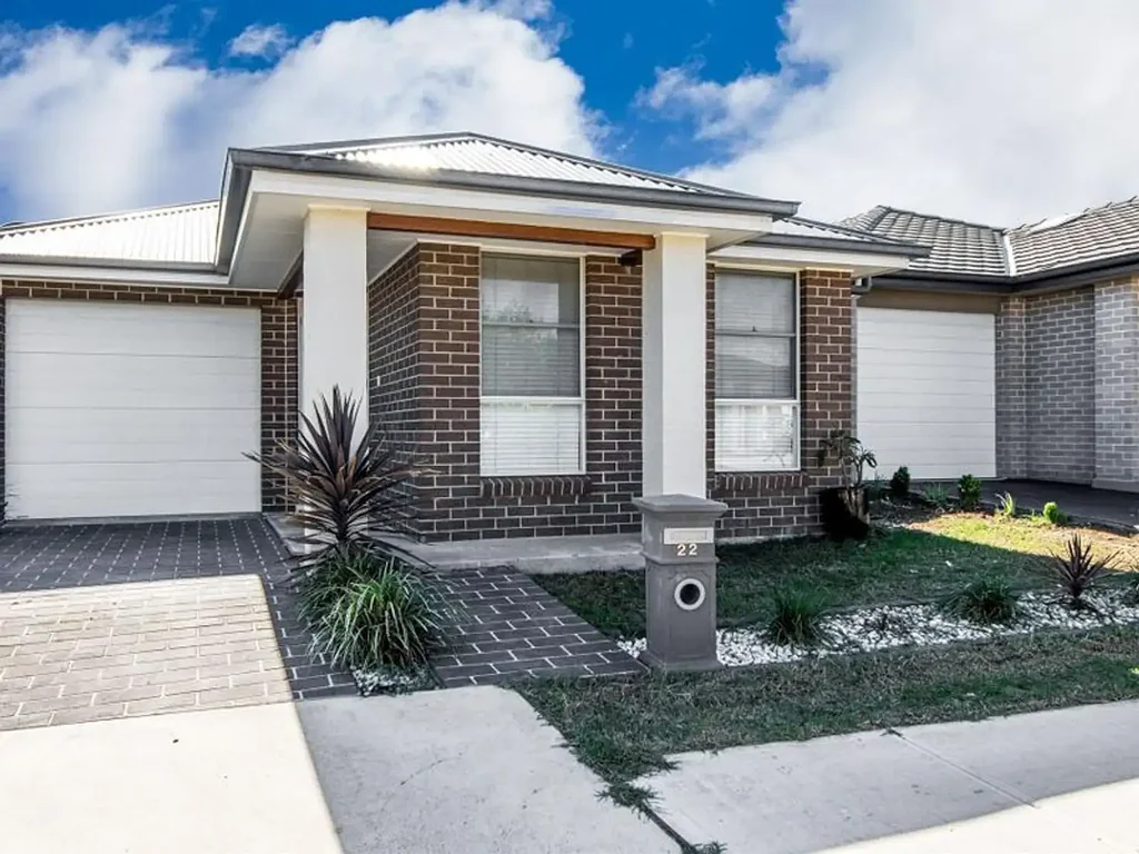 Beautiful
3 bedroom home is a must see!