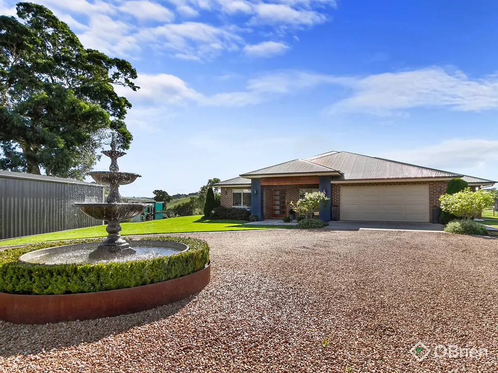 Swan Reach 4房  Breathtaking River & Farmland Views with Dual-Living Elegance