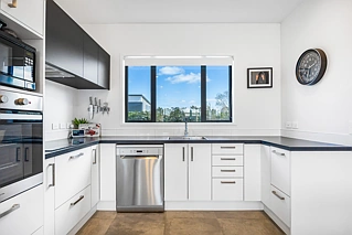 4/7 Scott Road, Hobsonville, Waitakere City