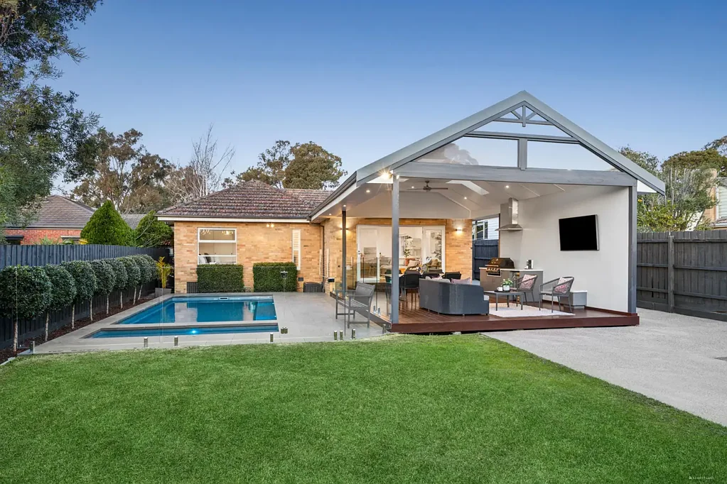2 Gay Street, Blackburn North, VIC 3130