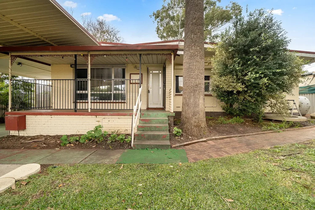 Armadale 7 Bedroom TWO FOR ONE!!