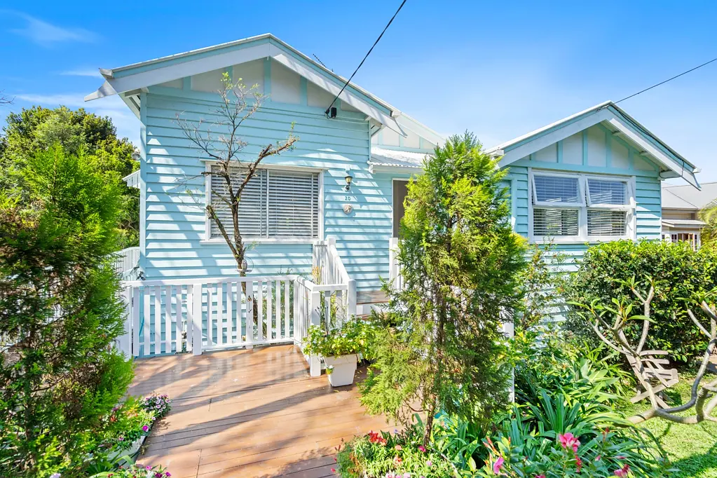 20 Fifth Avenue, Coorparoo, QLD 4151