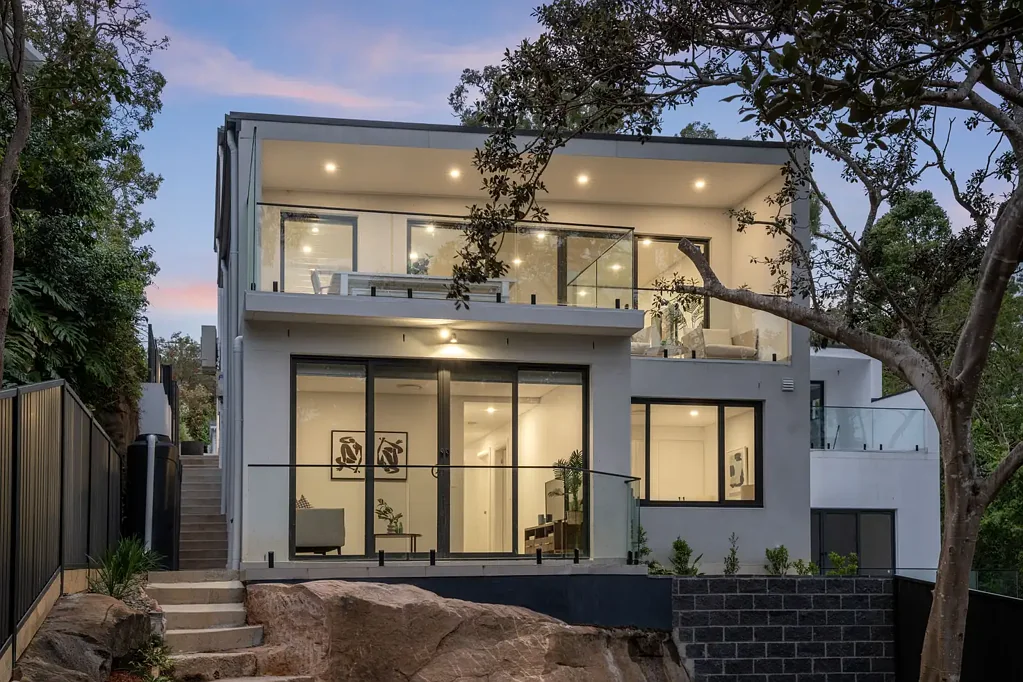 Oatley 4ห้องนอน A Private Sanctuary of Style and Sophistication at Waters Edge