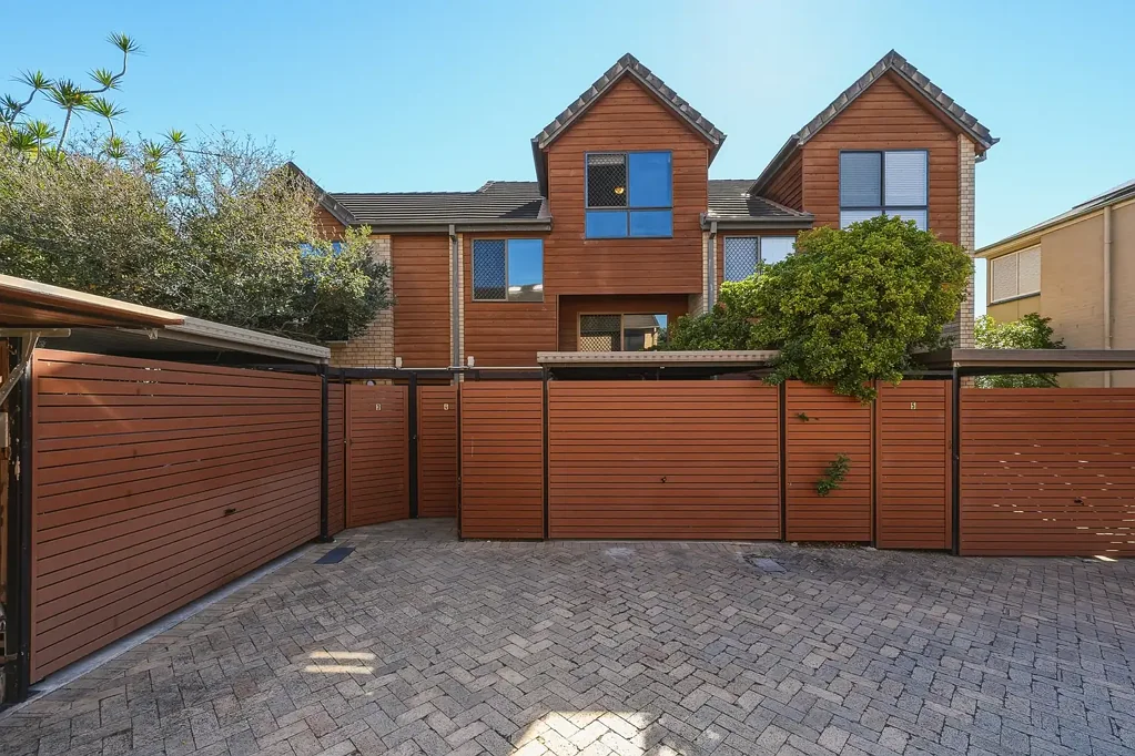 Paddington 2Kwarto Architecturally Designed Living in the Heart of Rosalie