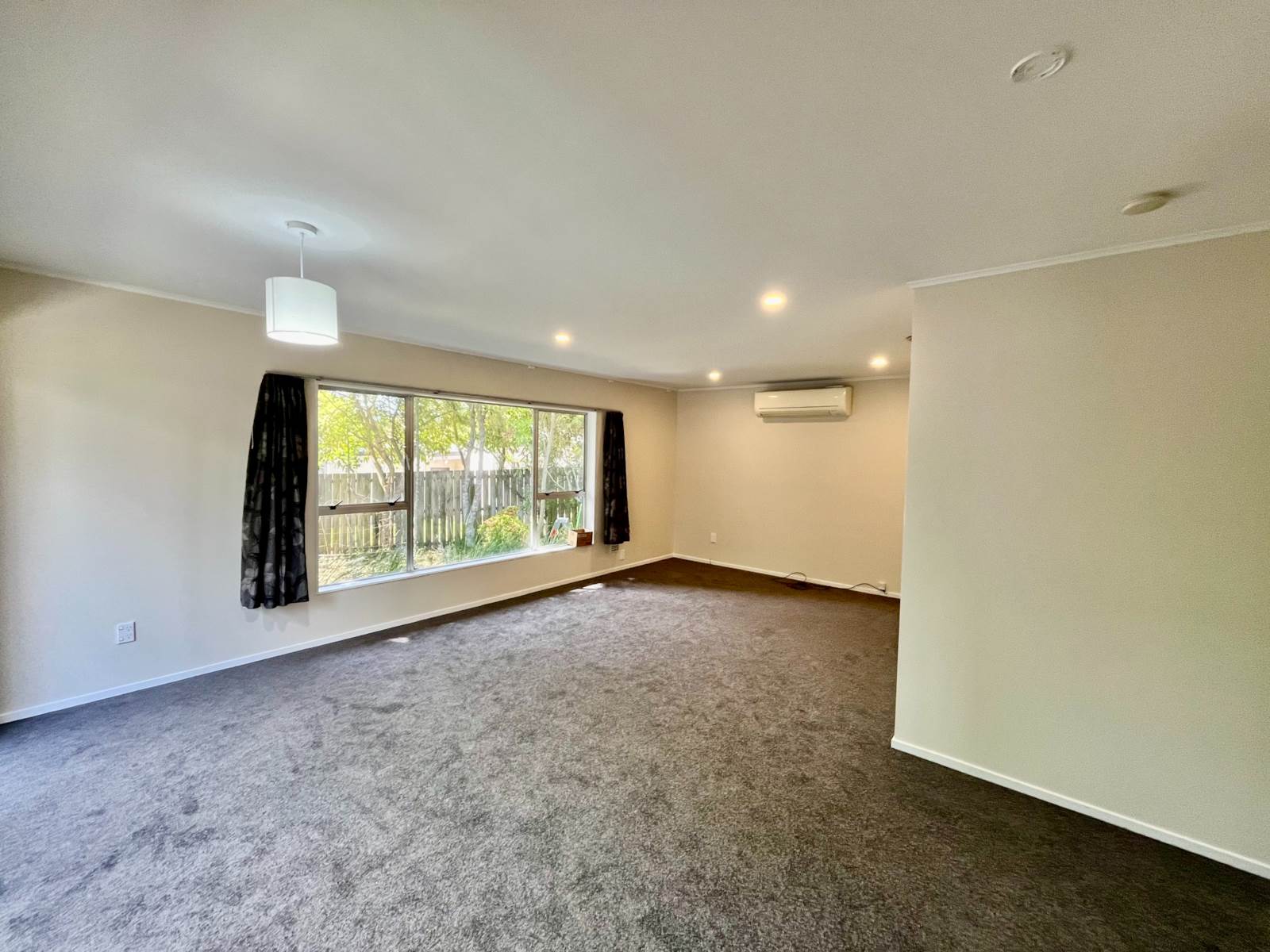 1/16 Teviot Place, Totara Vale, Auckland - North Shore, 2 rūma, 1 rūma horoi, Unit