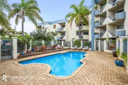 2/11 McAtee Court, Fremantle