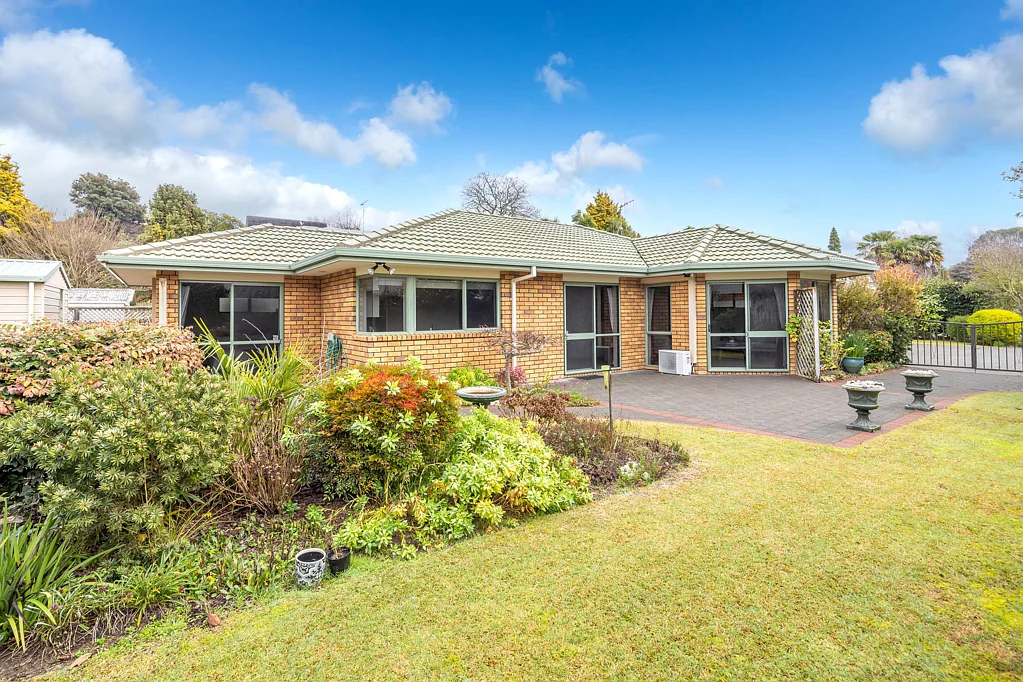 Leamington 3ห้องนอน Private Family Living in a Prime Location
