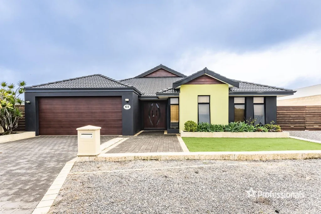 61 Columbus Boulevard, Wandina, WA 6530