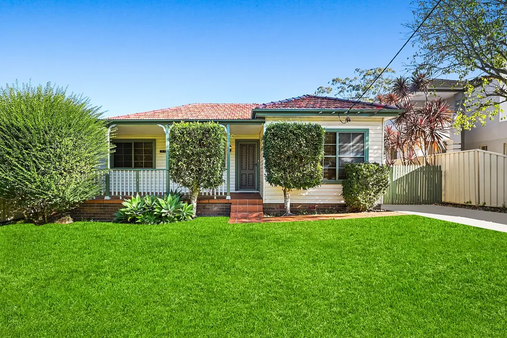 Freshly Painted 3 Bedroom Home