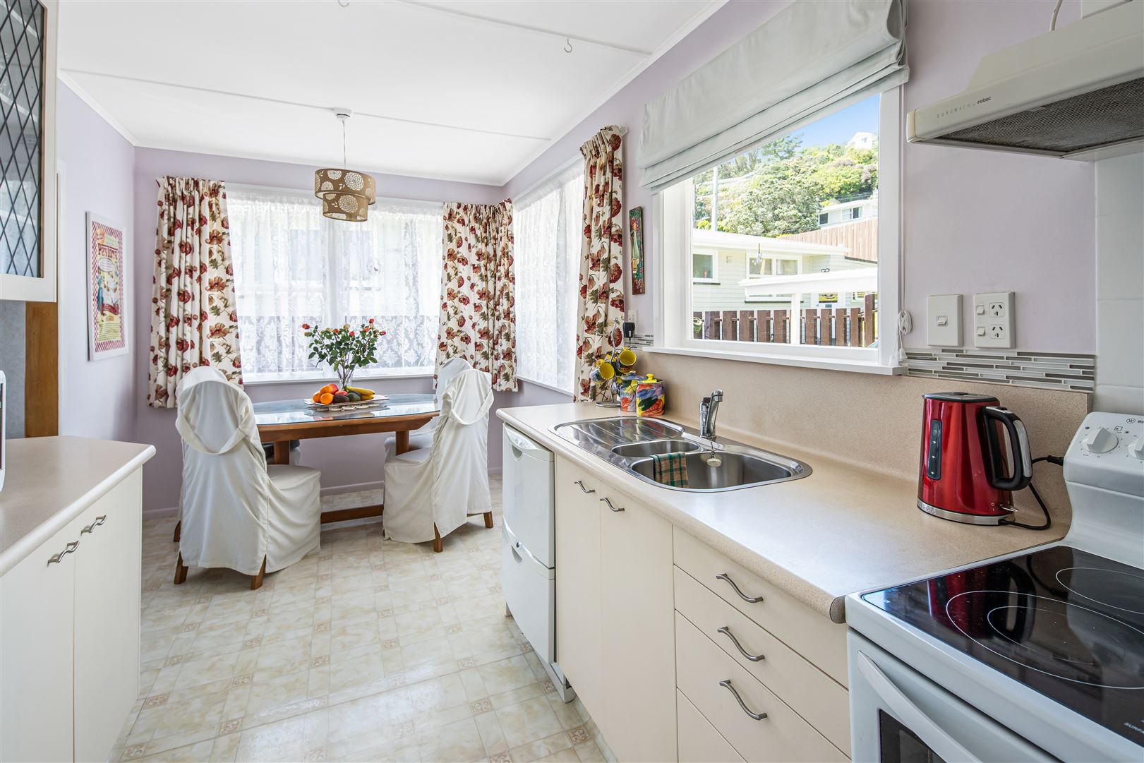 62 Beazley Avenue, Paparangi, Wellington, 4 phòng ngủ, 0 phòng tắm