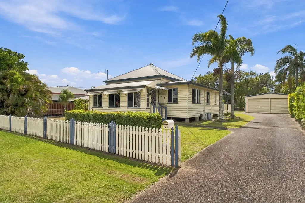 Maryborough 4Phòng ngủ Big Block, Big Shed, Brilliant Location!