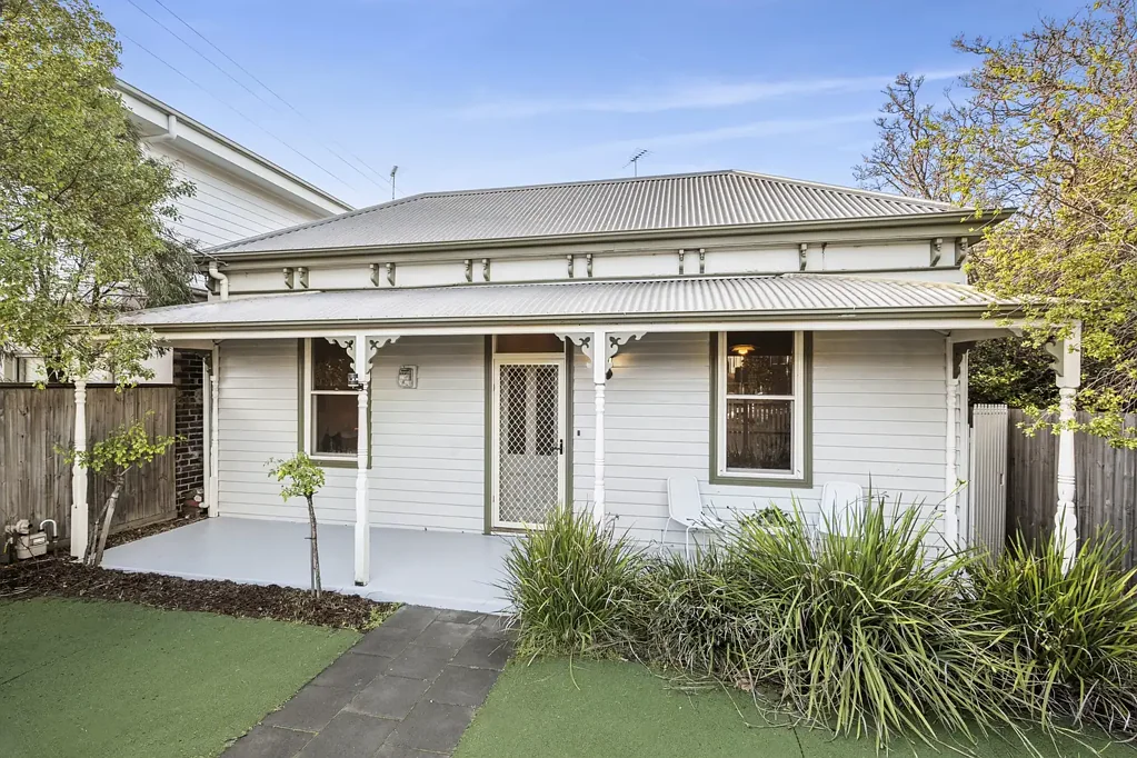 Geelong 3ਬੈੱਡਰੂਮ Timeless Victorian Charm with Modern Family Appeal