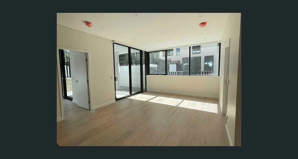 Rouse Hill 1房 奢华空间，阳台美景，社区便利，落地推拉门，筒灯照明，不锈钢厨房，复合木地板，内置衣柜，专业办公空间，步行地铁学校商场。 Walk To Metro And Upcoming Shops! Ready To Move In!