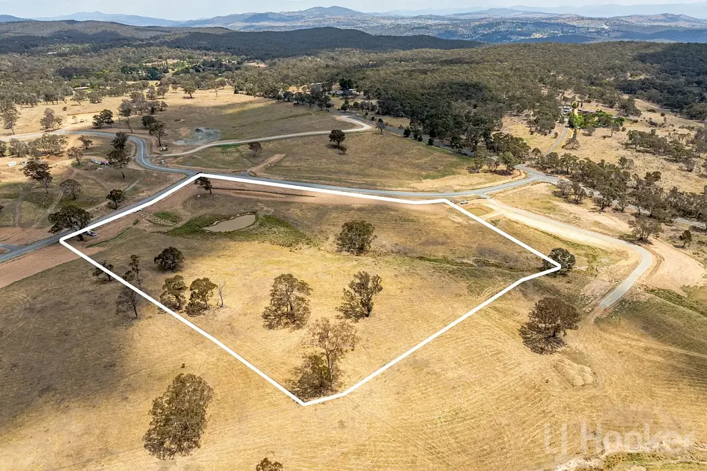 Carwoola Panoramic Views, Dual Frontage & Creek-Fed Dam